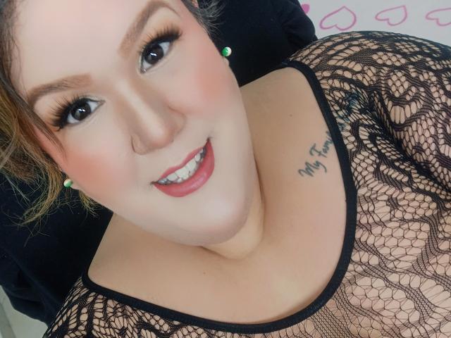 GiannaMorrys - Live porn &amp; sex cam - 21667401