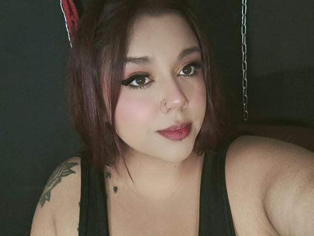 EmilyDom - Live porn &amp; sex cam - 21667761