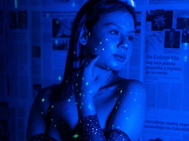 SussyGray - Live sex cam - 21673021