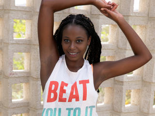 HotSimone69 - сексуальная веб-камера в реальном времени - 21675909