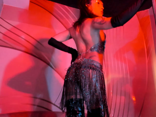 ErotickBellaTrix - Live porn &amp; sex cam - 21679577