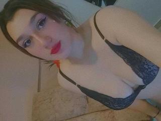 MiaLexy - Live porn &amp; sex cam - 21685065