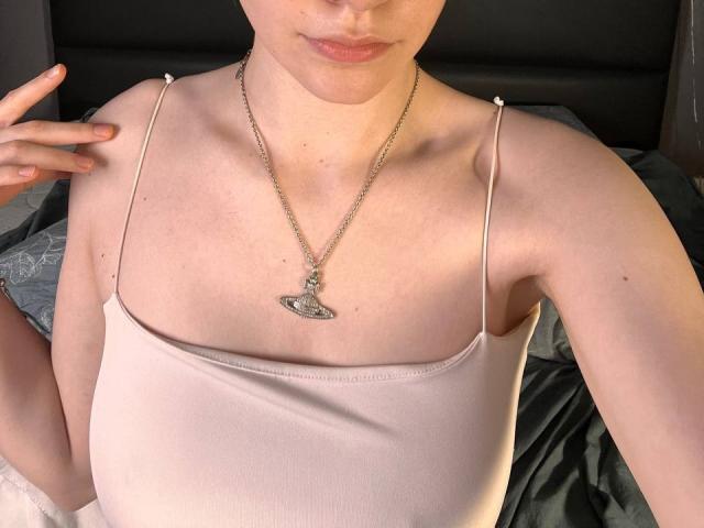 VinnaSkyHott - Live porn &amp; sex cam - 21685605