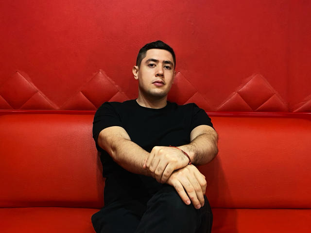 TinaYEdward - Live porn &amp; sex cam - 21685897