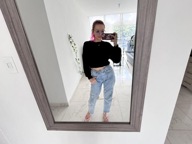 LyssaRou - Sexe cam en vivo - 21687613