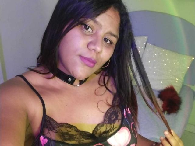 MeganKleiin - Live sex cam - 21689389