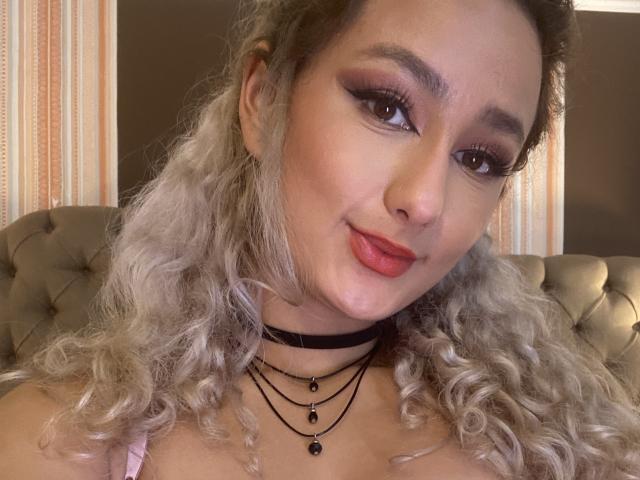 FloraSaenz - Live sexe cam - 21694873