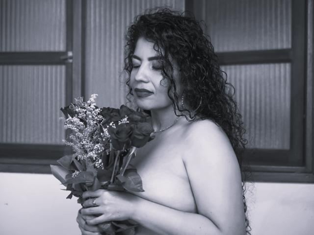 AdeleSmith - Camera khiêu dâm &amp; quyến rũ trực tiếp - 21701201