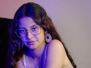 EmilyDarks - Live porn &amp; sex cam - 21704737