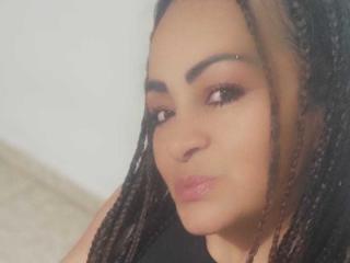 BeatriceTaylor - Live porn &amp; sex cam - 21709185