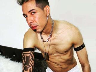 JeikkoHot - Live porn &amp; sex cam - 21709441