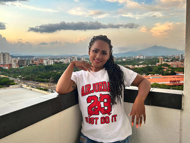 CatleyaAndMonica - Sexe cam en vivo - 21712513