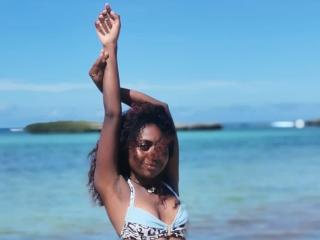 LindahSexy - Live porn &amp; sex cam - 21714901