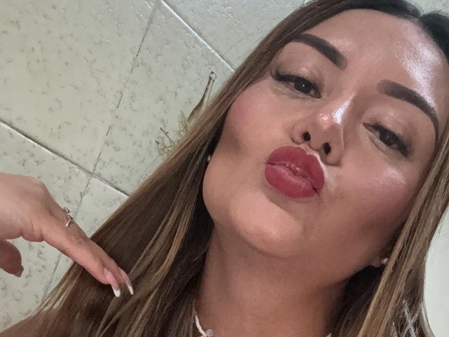 MissAry - Live sex cam - 21718237