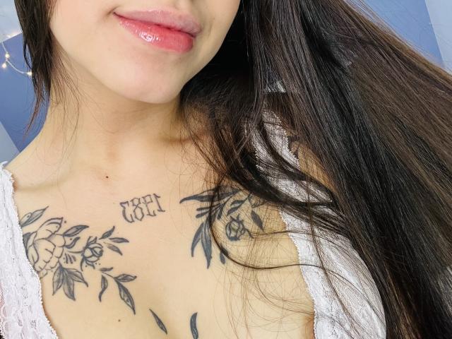 ChanelDeRosee - Live porn &amp; sex cam - 21722069