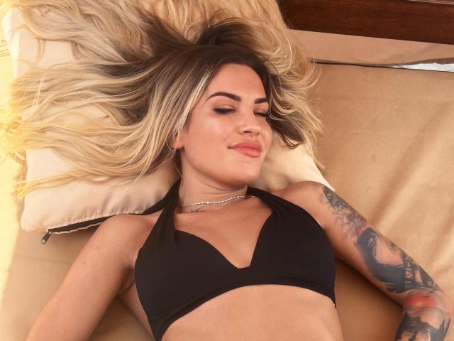 ZoeyMarie - Live porn &amp; sex cam - 21728265