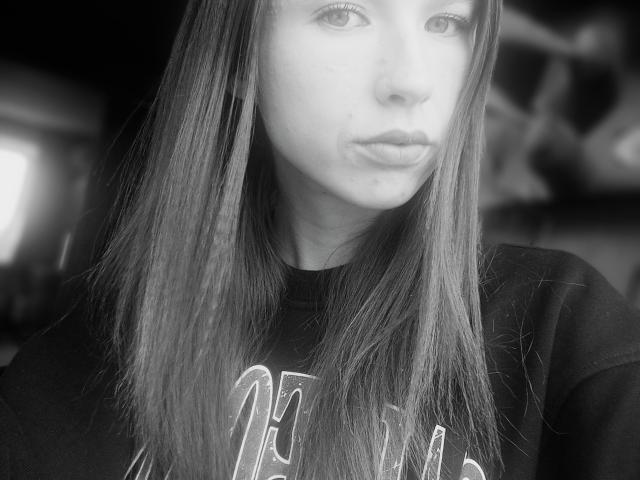 AngelinaBlue69 - Live porn &amp; sex cam - 21728381