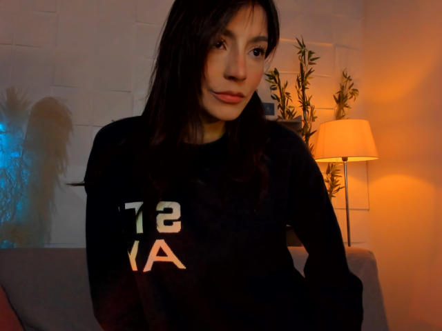 ValenRosee - Live sexe cam - 21729325