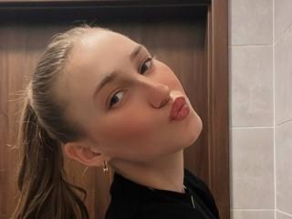 EmLinda - Live porn &amp; sex cam - 21729781