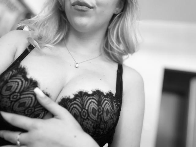 SugarrX - Live porn &amp; sex cam - 21730001