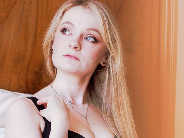 AlmaFlowers - сексуальная веб-камера в реальном времени - 21730861