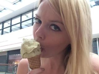 NicolleLinharts-hot - Live porn &amp; sex cam - 21732581