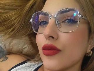 ValeryBonnet - сексуальная веб-камера в реальном времени - 21732761