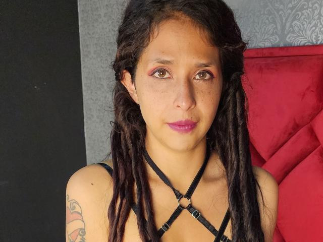 JadeBlacker - Sexe cam en vivo - 21733757