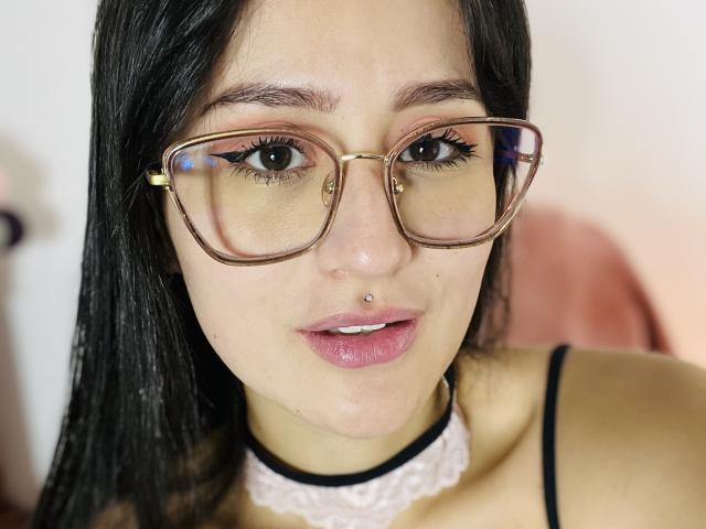 NinaBryons - Élő pornó és szexkamera - 21735029