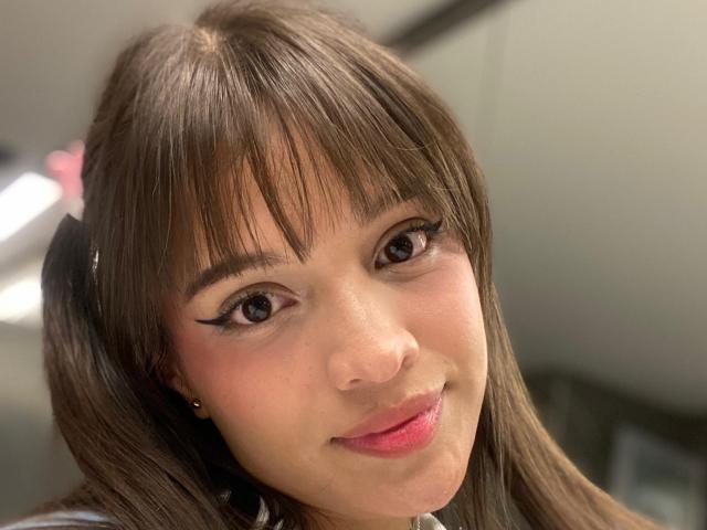 MelodySwet - сексуальная веб-камера в реальном времени - 21738345