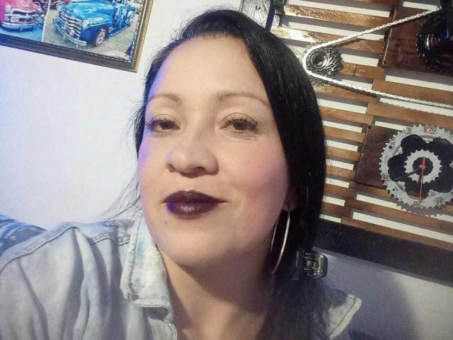 CharloteEzra - ライブポルノ&amp;セックスカム - 21739313