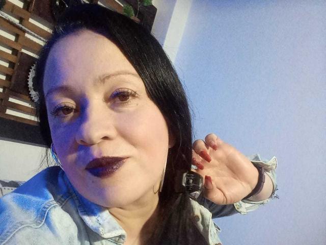 CharloteEzra - Live porn &amp; sex cam - 21739333