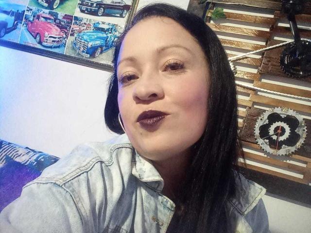 CharloteEzra - Live sex cam - 21739373