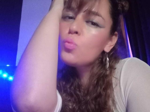 AmandaHotL - Live porn &amp; sex cam - 21741105