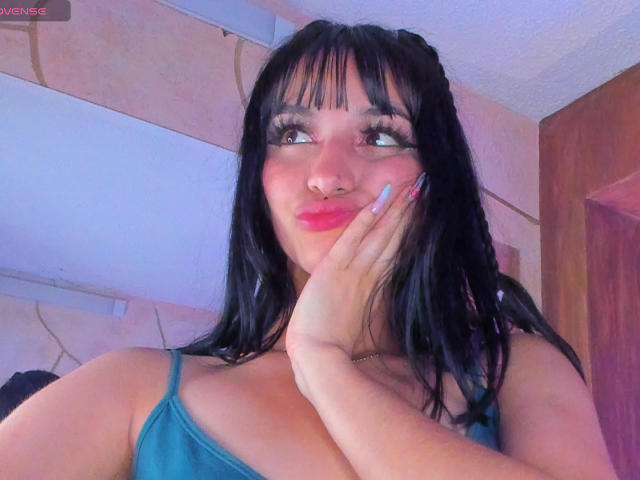 LindaWatsong - Live porn &amp; sex cam - 21742001