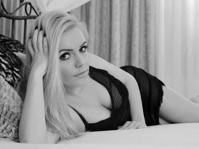 MissMaia - Live porn &amp; sex cam - 2174826