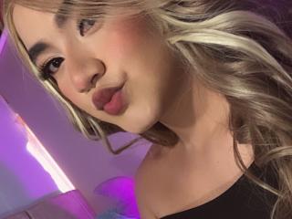 TaylorJonnes - Live porn &amp; sex cam - 21749589