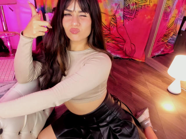 IsabelaCooper - פורנו בשידור חי ומצלמת סקס - 21750545