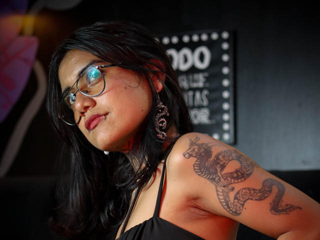 MeganHonney - Camera khiêu dâm &amp; quyến rũ trực tiếp - 21751349