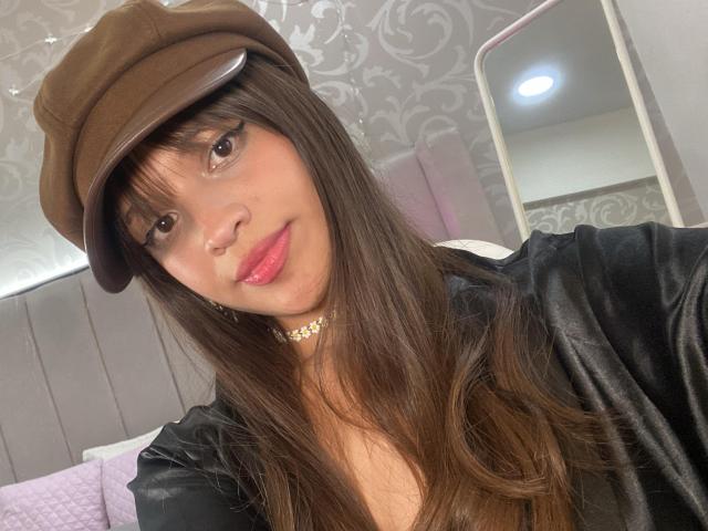 MelodySwet - Live porn &amp; sex cam - 21753541