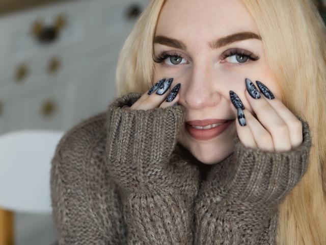 BeatriceFly - Live porn &amp; sex cam - 21757045