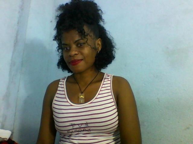 FlavouredSexy - Live porn &amp; sex cam - 21757245