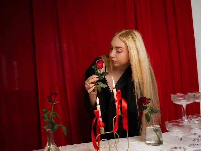 BeatriceFly - Live sex cam - 21757341