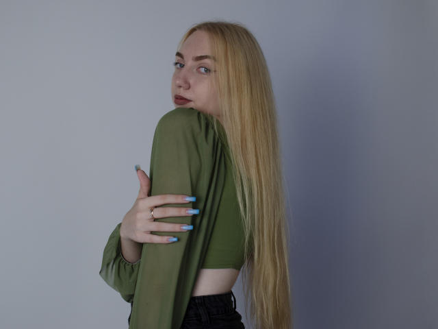 BeatriceFly - Live porn &amp; sex cam - 21757497