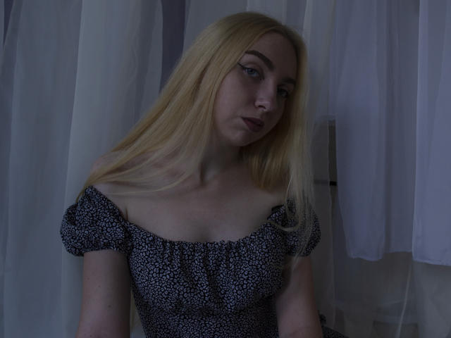 BeatriceFly - Live sex cam - 21757601