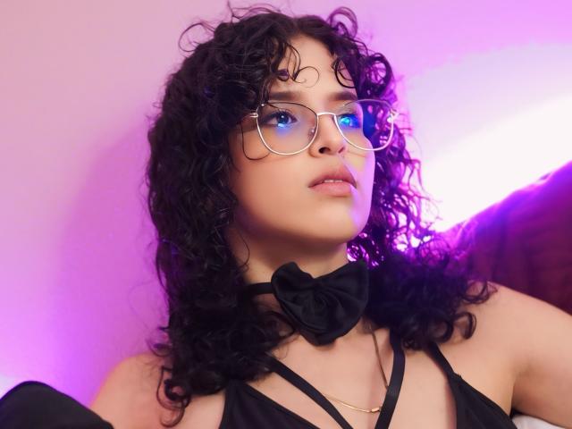 ThaliiaGomez - Live porn &amp; sex cam - 21759009