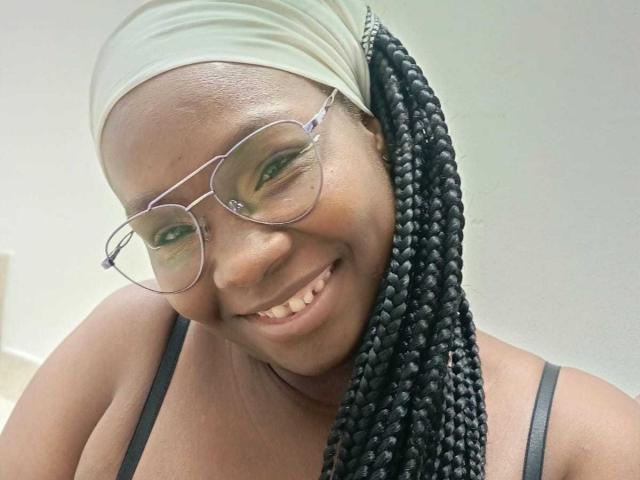 KatherinBony - сексуальная веб-камера в реальном времени - 21759793