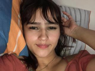 MelodyMansson - Live porn &amp; sex cam - 21760473