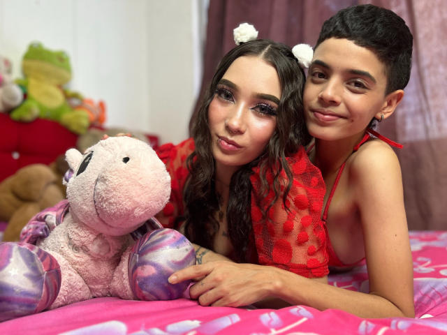 KessieandCharline - Sexe cam en vivo - 21761001