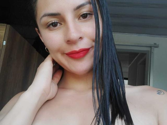 HayleeWaner - Live sex cam - 21761137